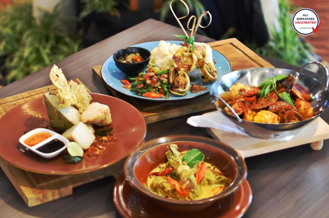 Aston Denpasar Hotel & Convention Ngoại thất bức ảnh