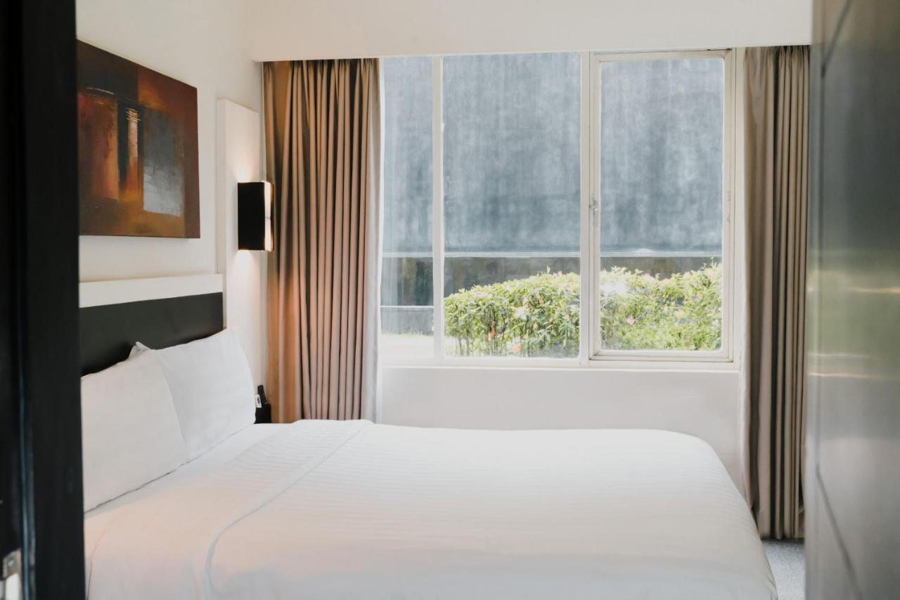Aston Denpasar Hotel & Convention Ngoại thất bức ảnh