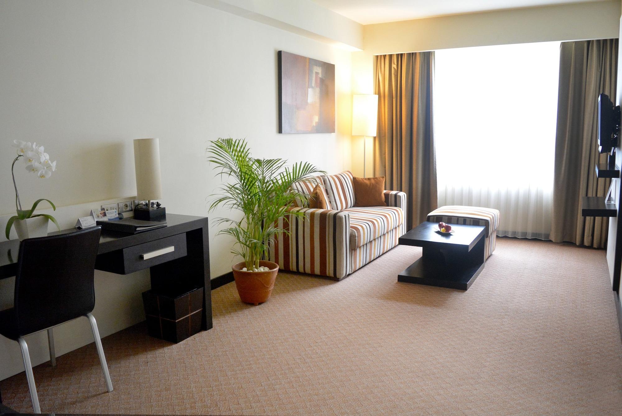 Aston Denpasar Hotel & Convention Ngoại thất bức ảnh