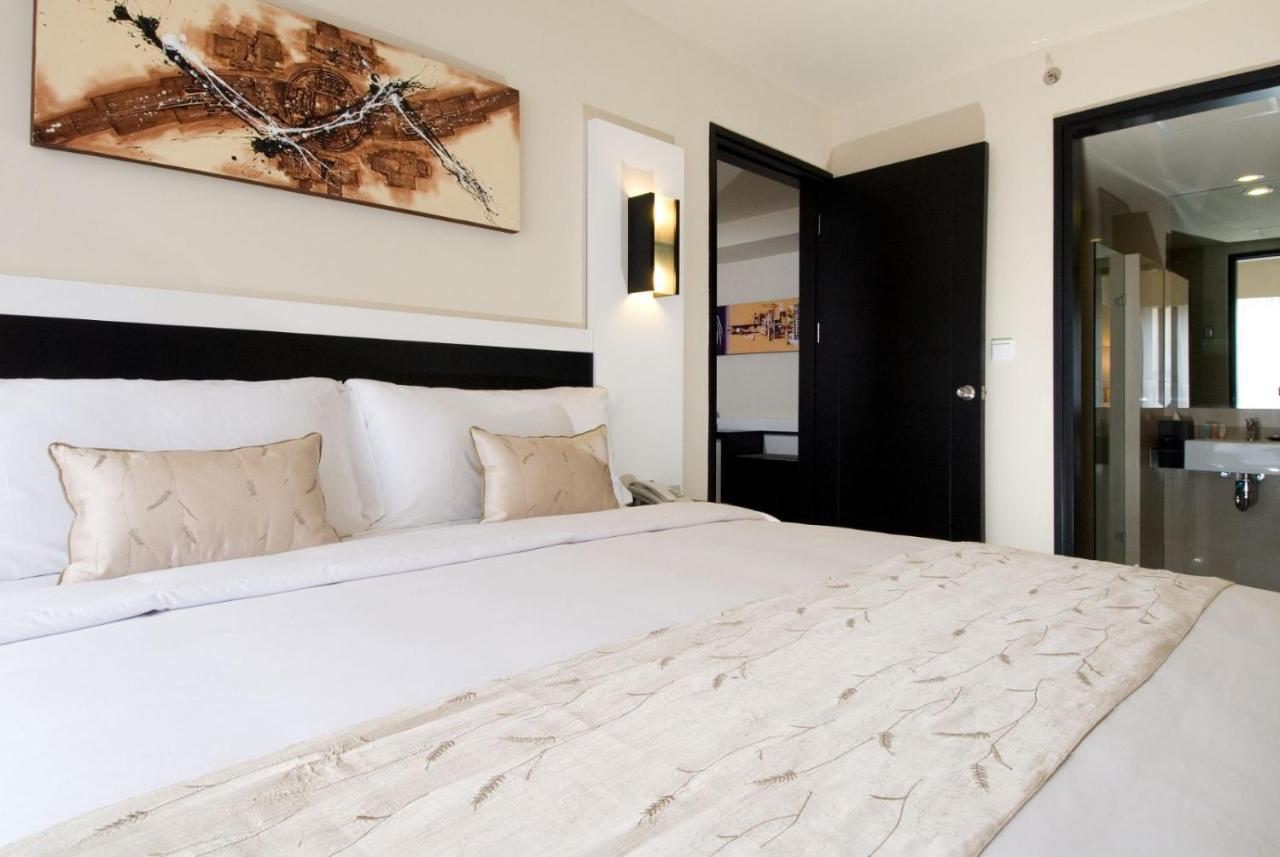 Aston Denpasar Hotel & Convention Ngoại thất bức ảnh